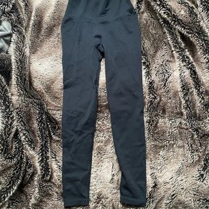 Balance Athletica Linear Pant Midnight